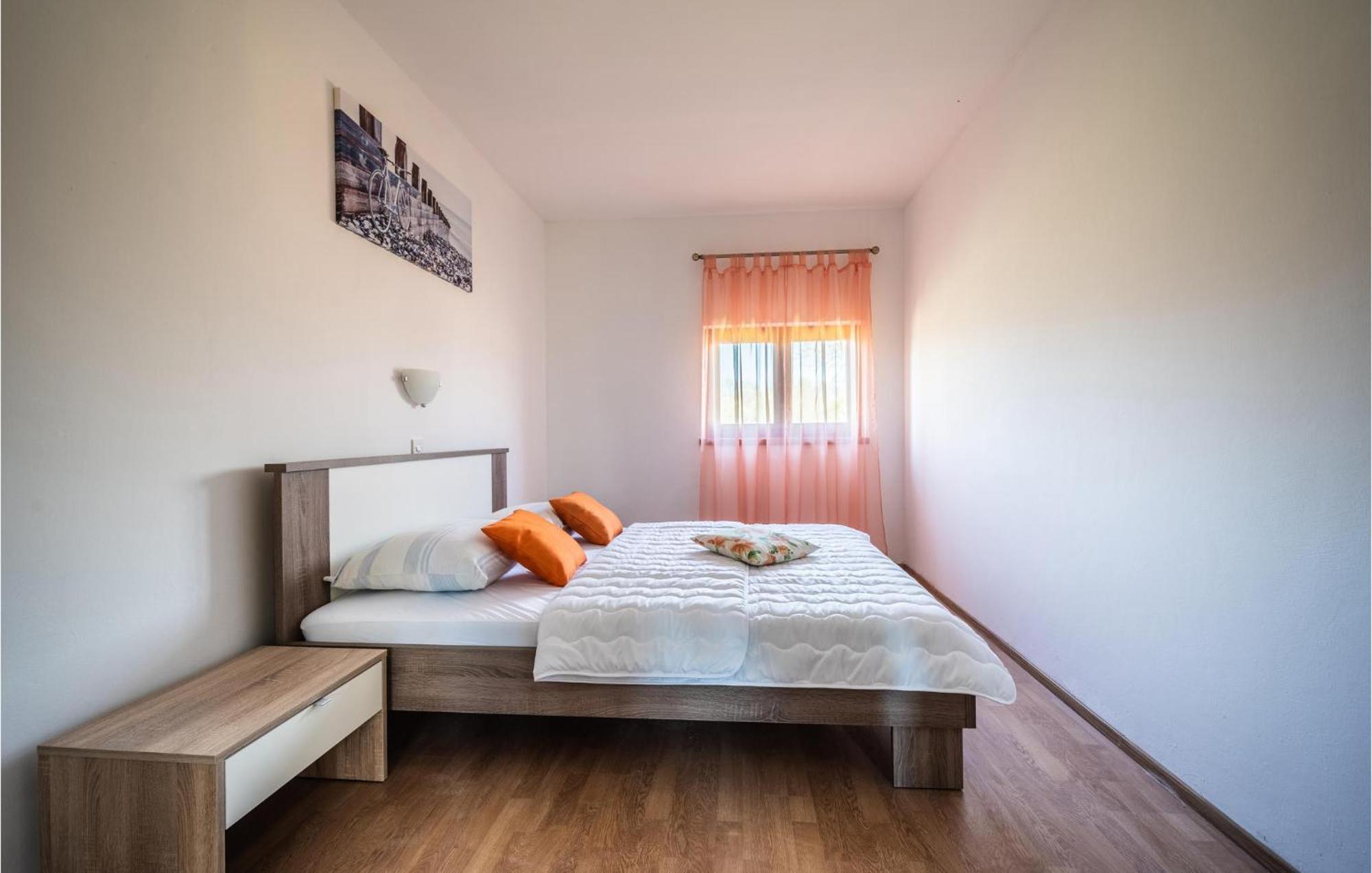 Beautiful Apartment In Krnica With Kitchen المظهر الخارجي الصورة
