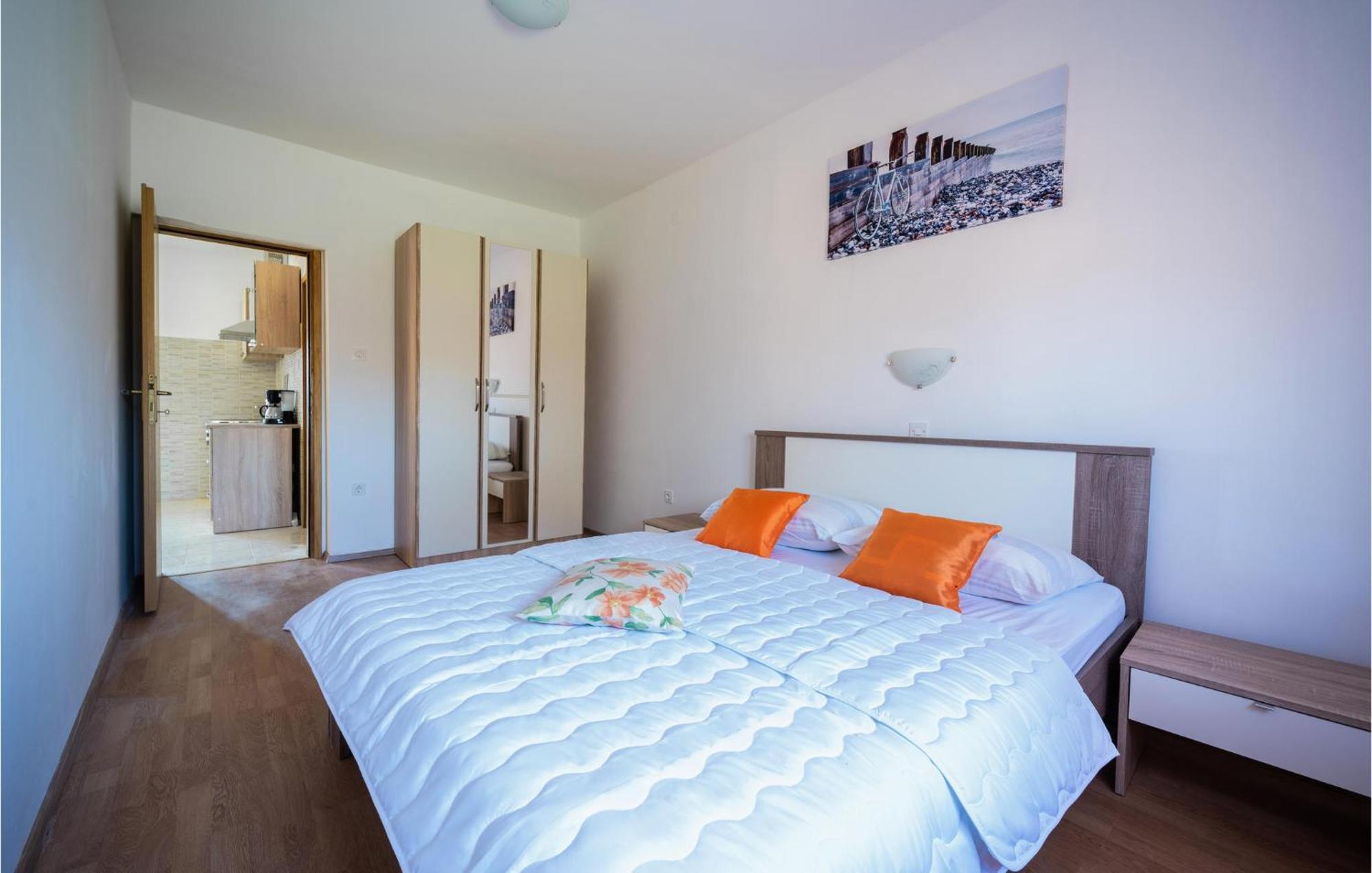 Beautiful Apartment In Krnica With Kitchen المظهر الخارجي الصورة